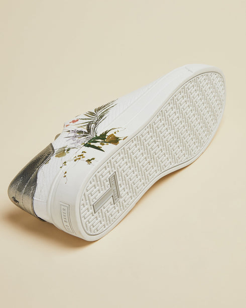 <P Class="Description">Upgrade Your White Trainer Collection To Something A Little Different With Ted?Ôøω?¬®¬´Ôøω?¬®¬´?Ôøω...
